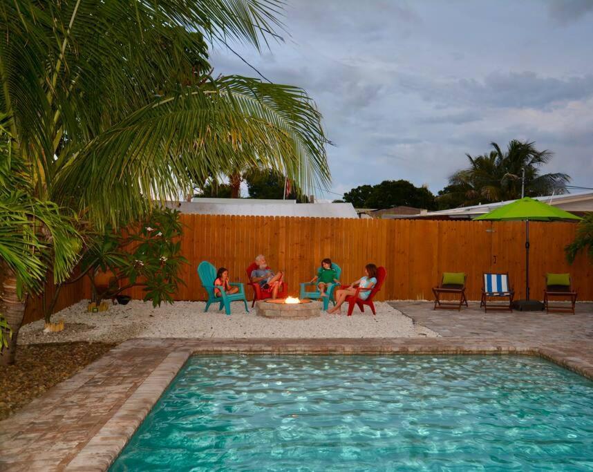 Tropical Retreat Near Beaches, Cruise Terminals Merritt Island Экстерьер фото